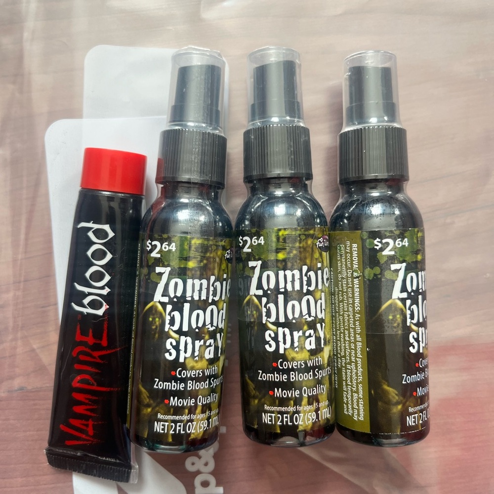 NIB 3 Zombie Blood Sprays and 1 Vampire Blood Set